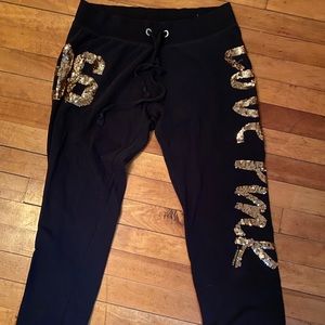 VICTORIA’S SECRET JOGGERS